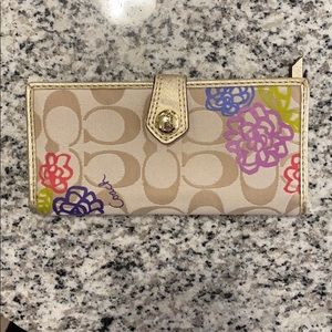 Coach tan Wallet